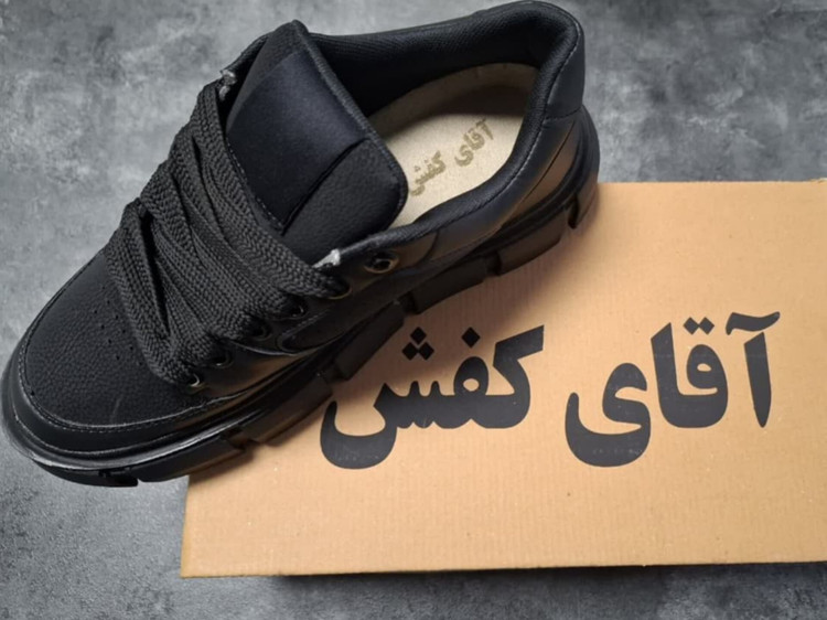 کفش راحتی آقایان آقای کفش com 432 مشکی بند دار